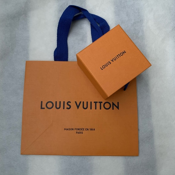Louis Vuitton Accessories - Louis Vuitton Small Jewelry Size Box and Bag Louis Vuitton Accessories - Louis Vuitton Small Jewelry Size Box and Bag